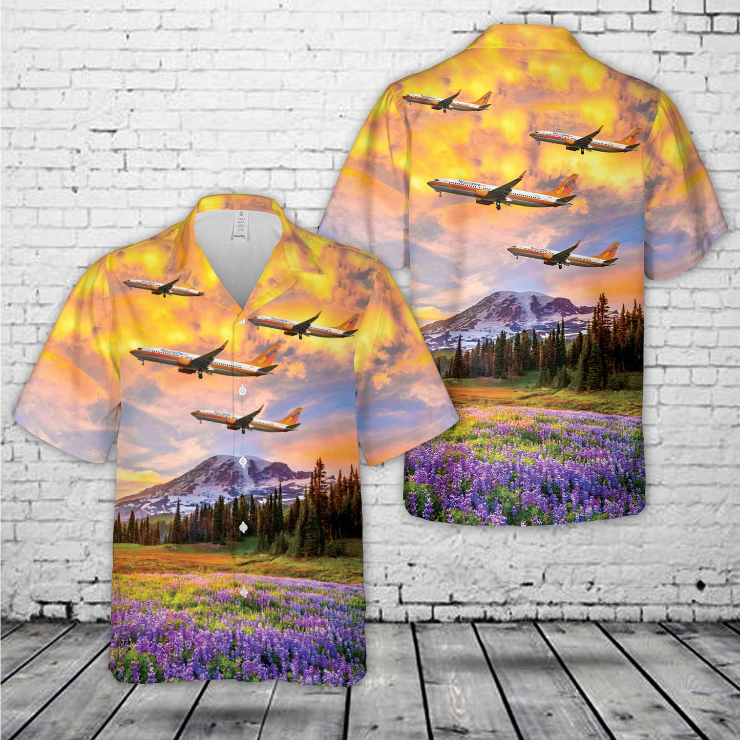 B737-800 Sunwing ''Hapag Lloyd Livery'' Hawaiian Shirt