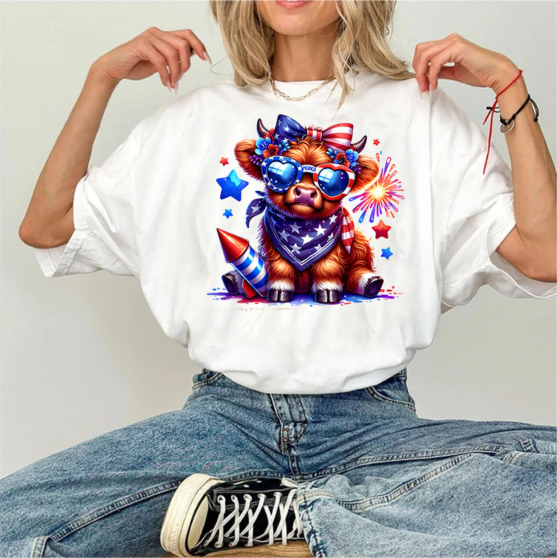 July 4th Highland Cow Classic Unisex T-Shirt Gildan 5000 (Made In US)