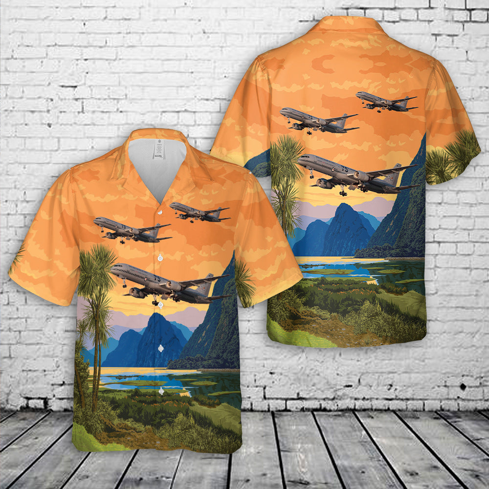 Royal New Zealand Air Force Boeing 757-200 VIP transport Hawaiian Shirt