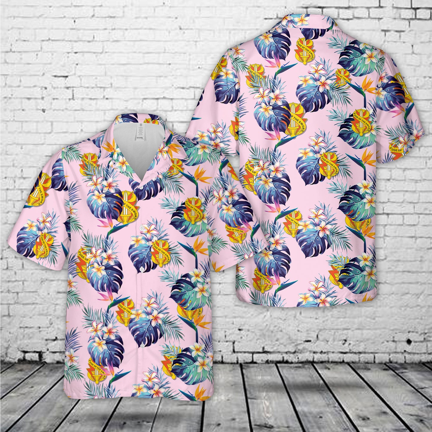 US Army 21st Signal Brigade Distinctive Unit Insignia Hawaiian Shirt