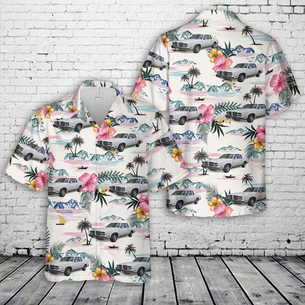 1980 Oldsmobile Cutlass Supreme Coupé Hawaiian Shirt