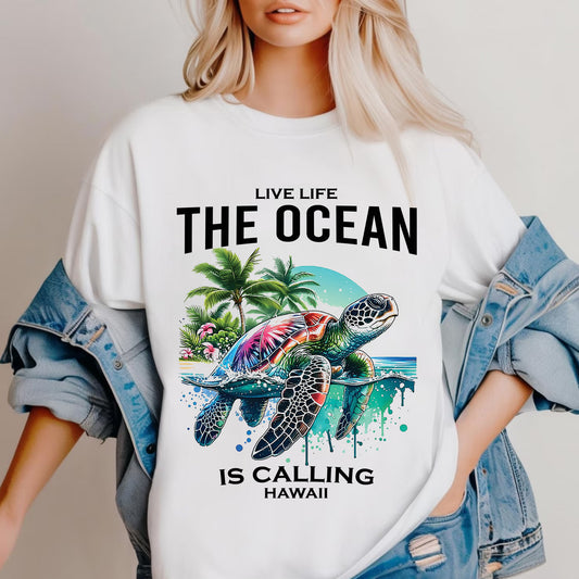 Live Life The Ocean Is Calling Hawaii, Sea Turtle Classic Unisex T-Shirt Gildan 5000 (Made In US)