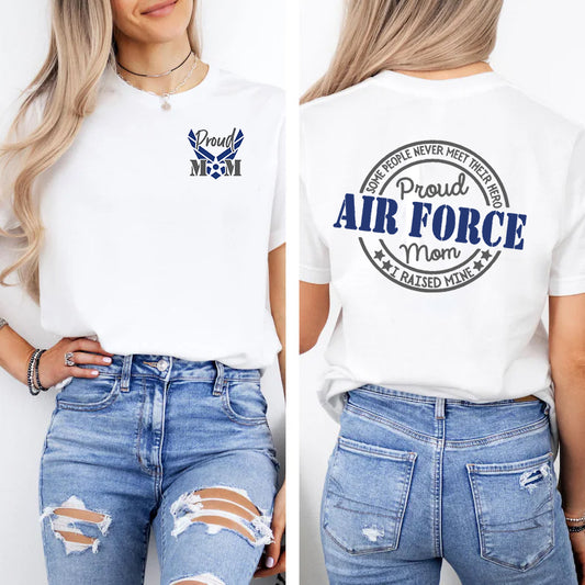 Proud Air Force Mom Classic Unisex T-Shirt Gildan 5000 (Made In US)