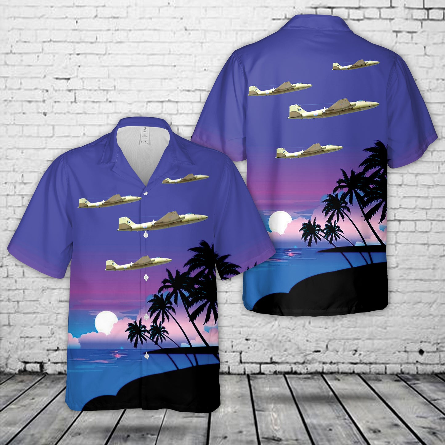 Royal Air Force English Electric Canberra PR.9 XH135 of No. 39 (1 PRU) Squadron Hawaiian Shirt