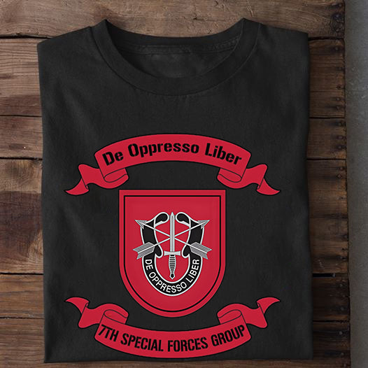US Army Special 7th Special Forces Group (7th SFG)(A) - Green Berets Classic Unisex T-Shirt Gildan 5000 (Made In US)