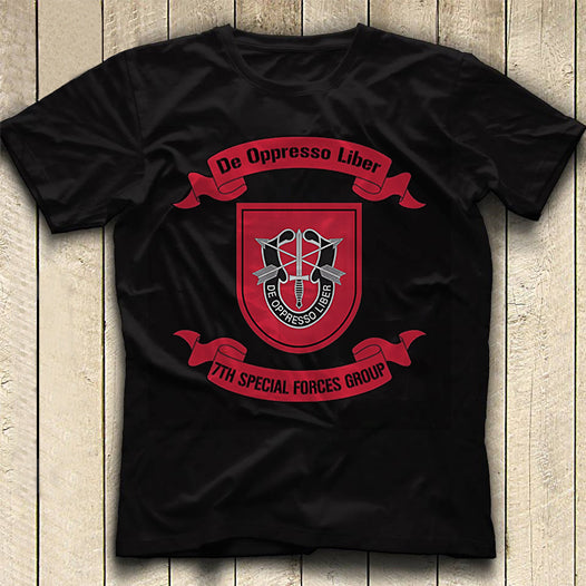 US Army Special 7th Special Forces Group (7th SFG)(A) - Green Berets Classic Unisex T-Shirt Gildan 5000 (Made In US)