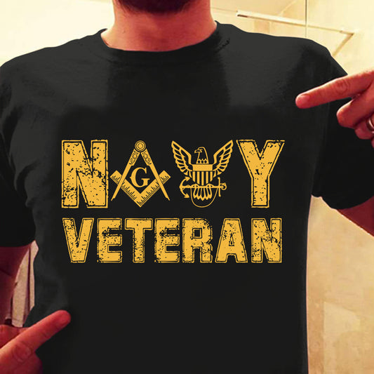 US Navy Veteran Mason Square And Compass US Eagle Classic Unisex T-Shirt Gildan 5000 (Made In US) NLMP3012PT10