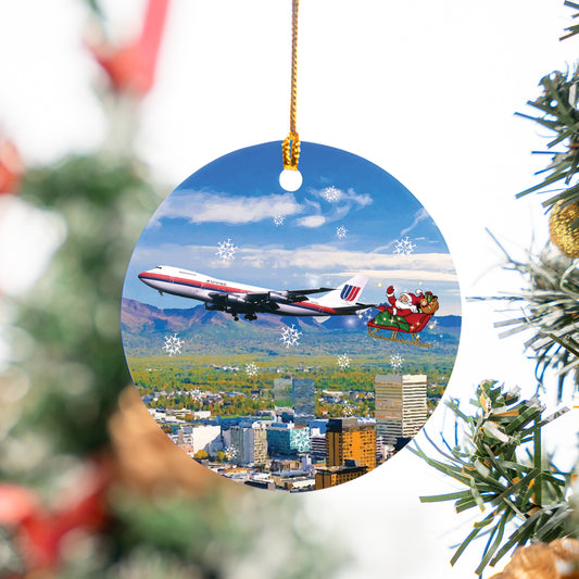 United Airlines Boeing 747-422 Tulip Lahaina Harbor Ceramic Ornament